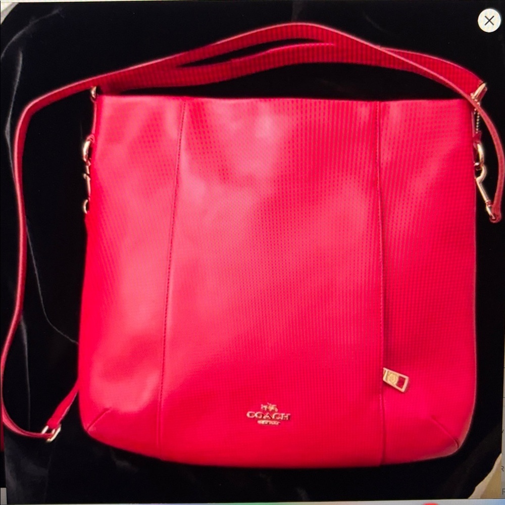 Coach Isabel Red Smooth Leather Shoulder/Crossbody Bag